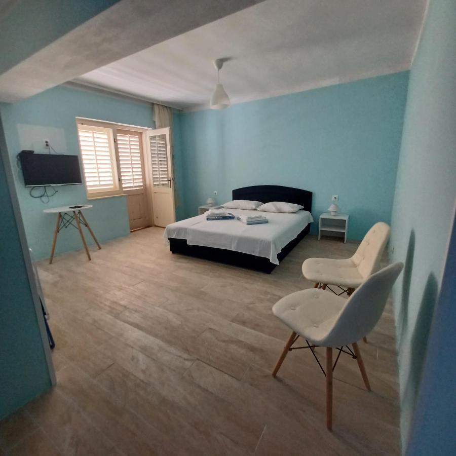 Apartments Losinj Mali Lošinj Exteriör bild